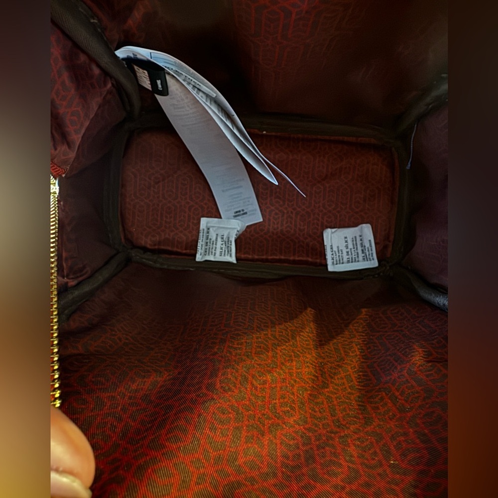 2022 NWOT Disney Parks Ms. Marvel Loungefly Mini Backpack - Picture 8 of 8